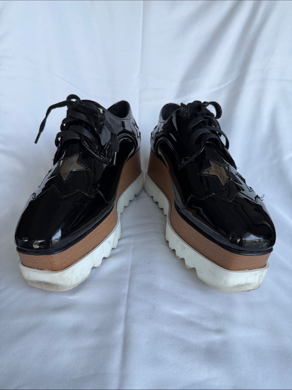 Designer inspired Black Patent Platform Lace-Up Shoes with Star Accents - Picture 3 of 9